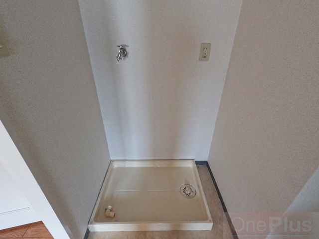 御影クラリティフラットの設備|洗濯機置き場