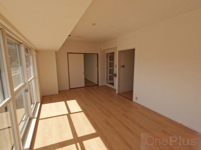 御影クラリティフラットの居間・リビング