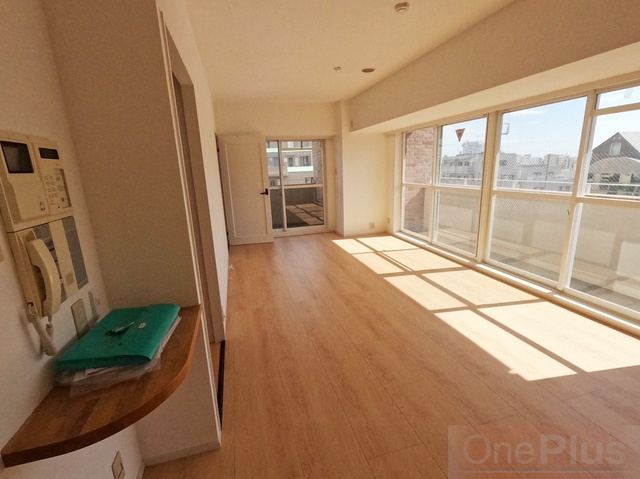 御影クラリティフラットの洋室