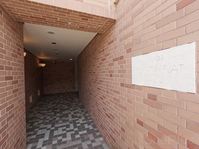 御影クラリティフラットのエントランス