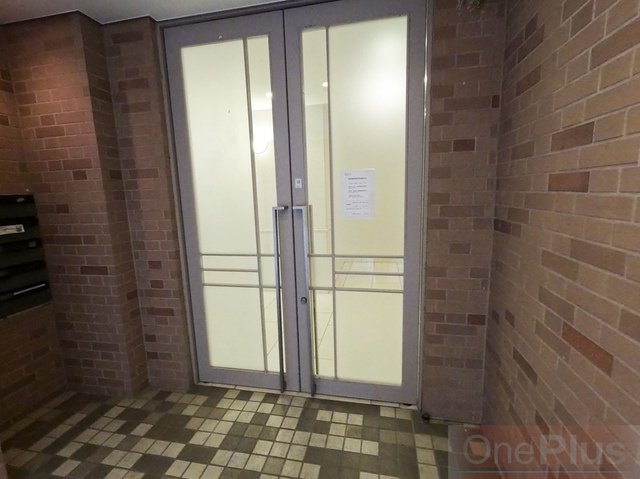 御影クラリティフラットのエントランス