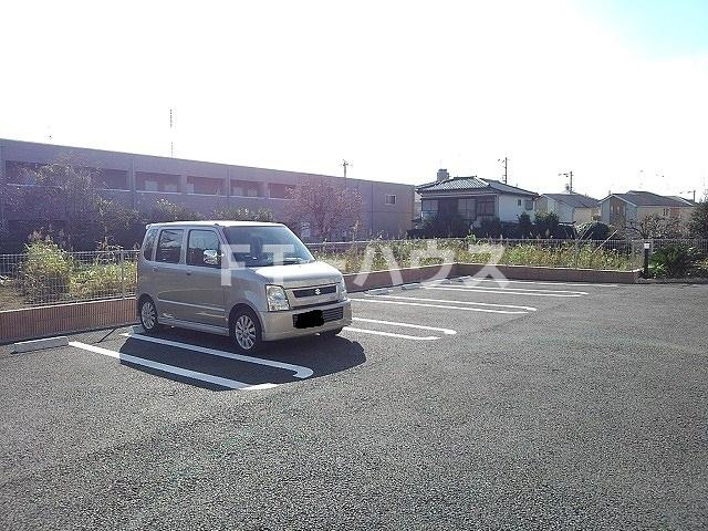 ネオ・クワットロの駐車場|駐車場