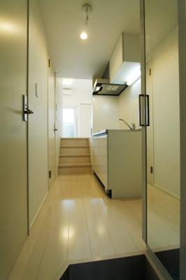 【玄関】 | フェリオ福岡井尻 | 別号室の写真になります。現況優先。