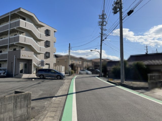 プライムハウスの周辺|前面道路