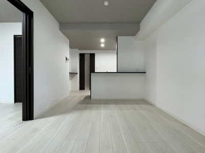 【内装】 | KL TOJIN WEST | 別号室の写真になります。現況優先。