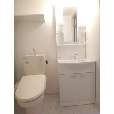 【トイレ】 | グランコンフォール博多千代Ⅰ | 別号室の写真になります。現況優先。