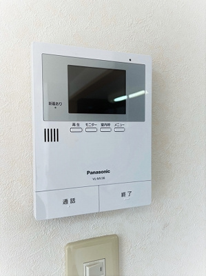 【セキュリティ】 | コート・エスポワール | 【コート・エスポワール】急な来客でもTVインターホンで確認が出来て安心です☆