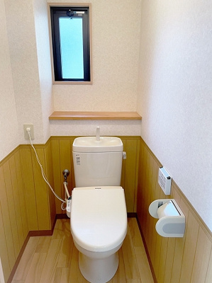 【トイレ】 | コート・エスポワール | 【コート・エスポワール】温水洗浄便座完備です☆