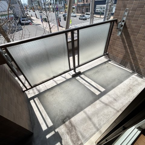 アーバンヴェール参号館のバルコニー