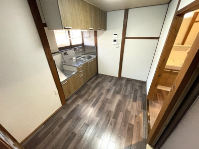 【玄関】 | 市場戸建