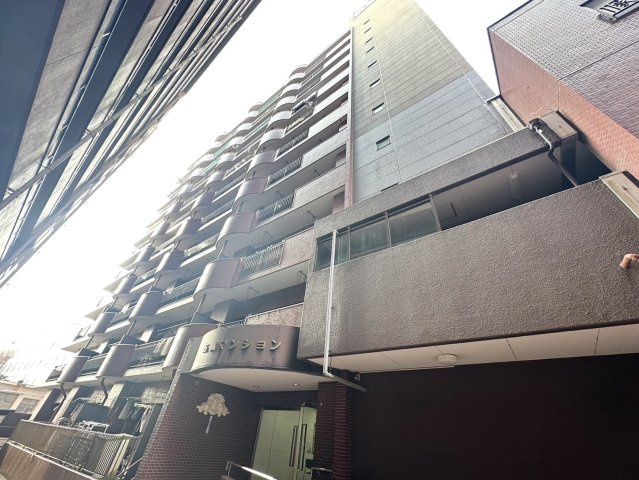五橋マンションの外観