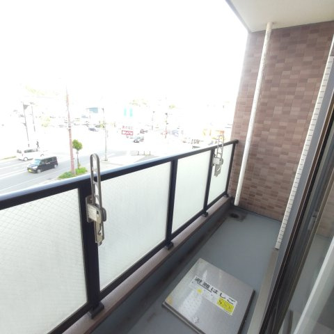 ベルシー室蘭のバルコニー
