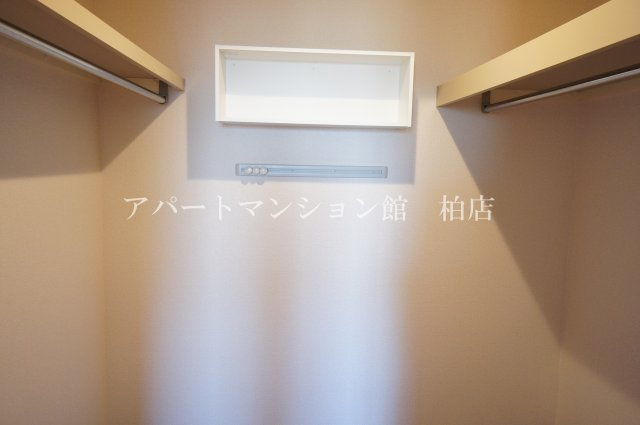 エクセレントヒルⅡ棟の収納