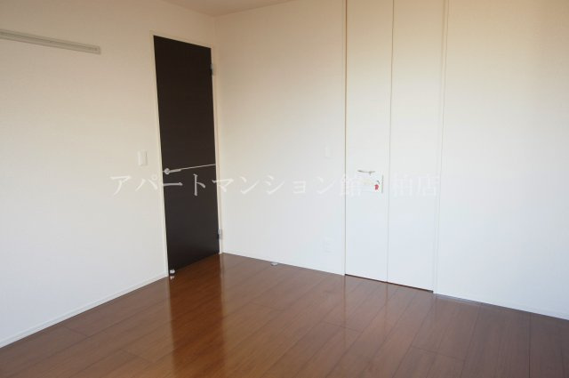 エクセレントヒルⅡ棟の寝室