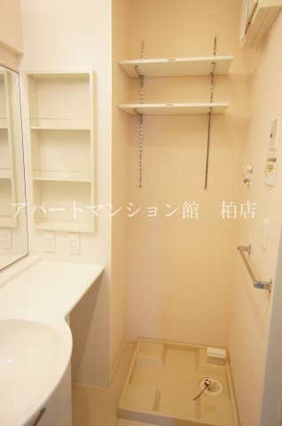 エクセレントヒルⅡ棟の洗面所