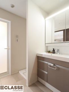 【独立洗面台】 | ユニライフ宇治琵琶　7階建て1階部分