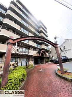 【外観】 | ユニライフ宇治琵琶　7階建て1階部分 | 大型スーパーや快速停車駅が徒歩圏で快適な住環境です。