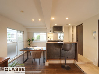 【居間・リビング】 | ユニライフ宇治琵琶　7階建て1階部分