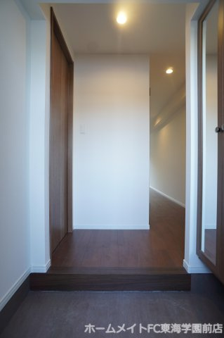 熊本市東区長嶺東５丁目の賃貸マンションの玄関