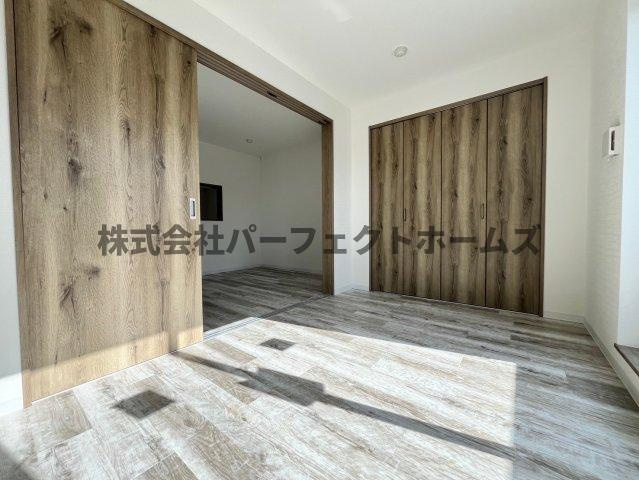 LYCKAの洋室|ゆったりした洋室です