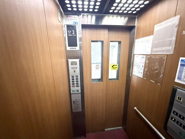 ライオンズマンション新寺小路のその他共用部分|エレベーター