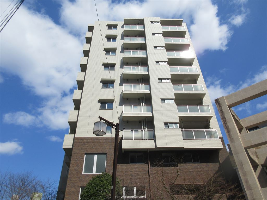 Dグランセ代官町