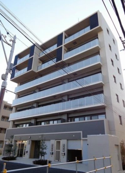 ロンブス調布の外観