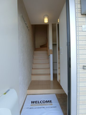 アロームA棟の玄関