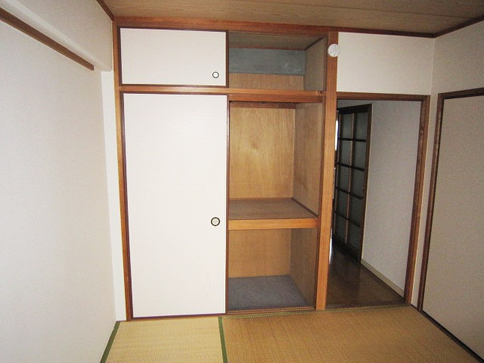 江崎第7ビル【キャッシュバック対象物件】の収納|ちょっとした収納スペースも充実しています