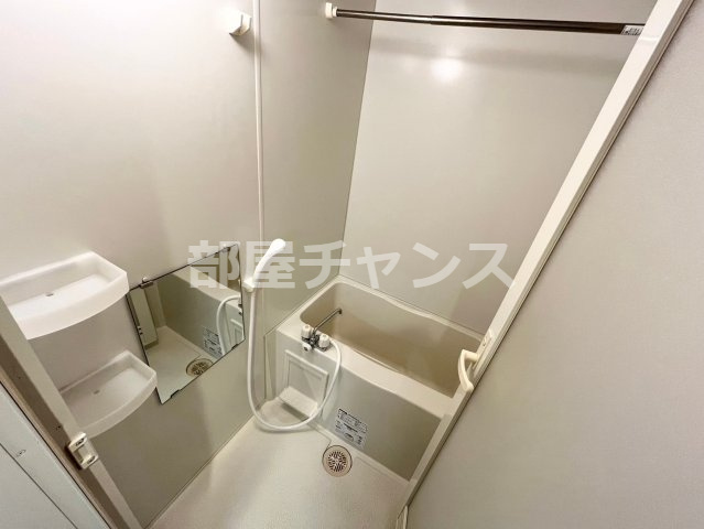 ラムセス大須の浴室