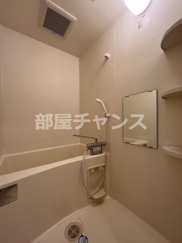 リアライズ記念橋の浴室
