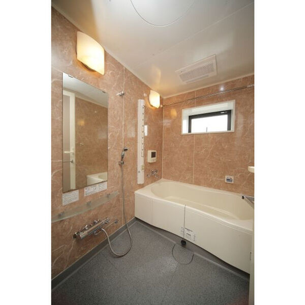 S-FORT知恩院前（グランエターナ京都知恩院前）の浴室