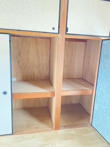 16帖LDK！アルク・郵便局近くの全室洋室戸建て賃貸の収納