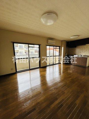 【居間・リビング】 | メゾンアリダ