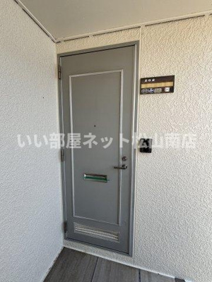 【エントランス】 | エスポワール３４　F棟