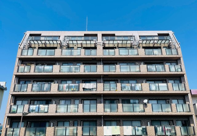 ネオステージあきるの駅前通り