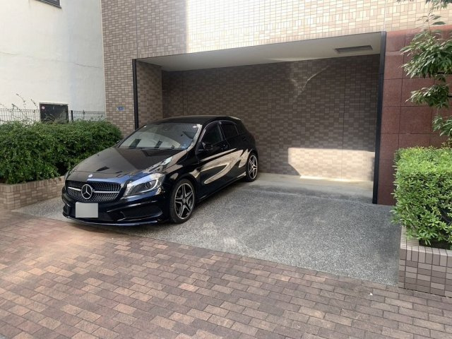 エス・バイ・エルマンション浅草蔵前の駐車場