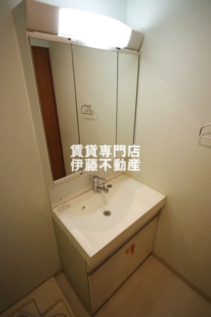 レジデンス悠海の独立洗面台