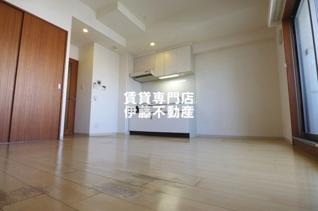 レジデンス悠海の居間・リビング