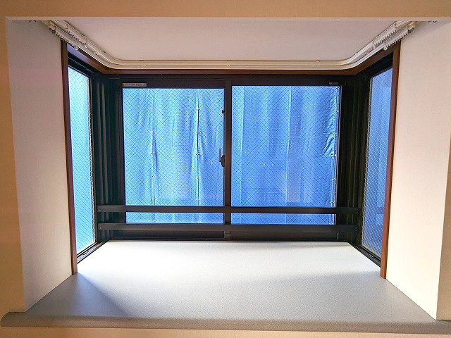 コスモ上野ロイヤルフォルムの設備|13.6帖洋室