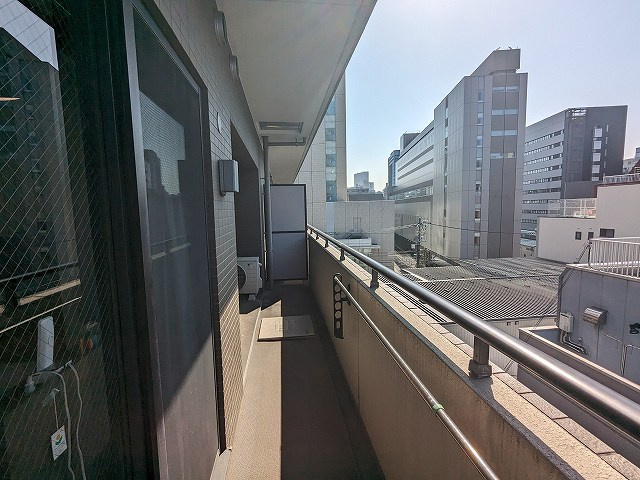 コスモ上野ロイヤルフォルムの設備|日当り眺望良好なワイドバルコニー