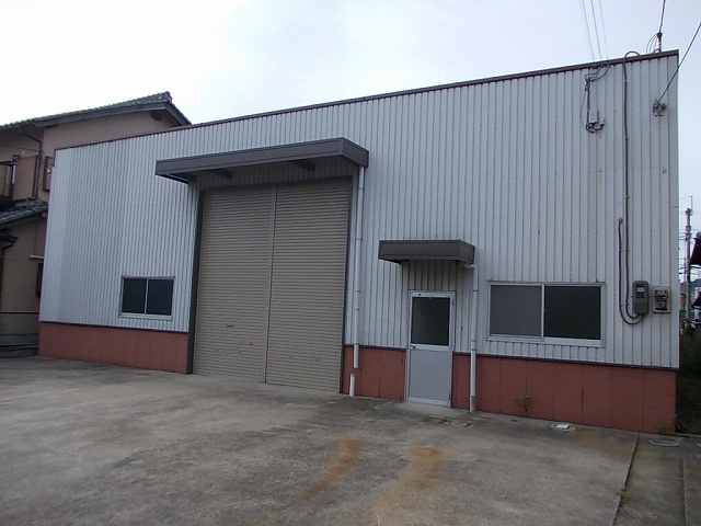 近江八幡市中村町の倉庫の外観|外観です