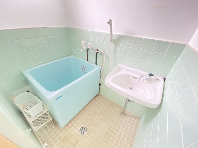 昭島市福島町の賃貸マンションの浴室