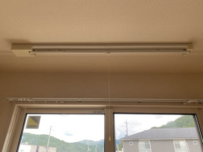 【設備】 | ロイヤルタウン篠山口B棟 | 室内物干しです