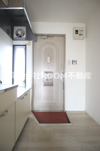 セゾンコーポ都原の玄関|きれいな玄関です