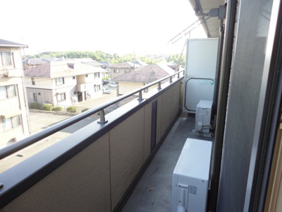 【バルコニー】 | リビングタウン常盤公園B棟 | バルコニー付きです