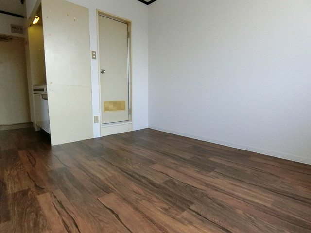 ラ・フェスタ牧野の居間・リビング