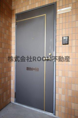 ＠フィールドの玄関|明るい玄関です