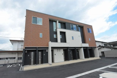 【外観】 | シャンパーニュＡ