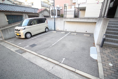 【駐車場】 | レオパレストライズ2